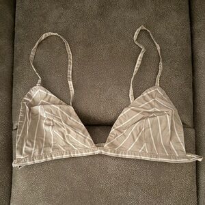 SKIMS Cream Bra Luxurious Intimates